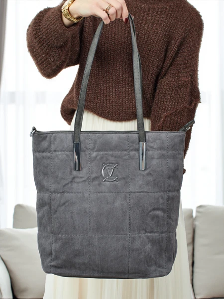 Moteriška pirkinių rankinė Caryenne iš eko zomšos