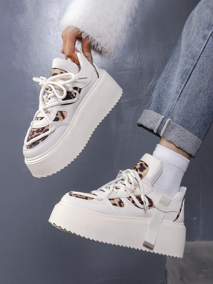 Royalfashion Moteriški platforminiai sportiniai bateliai Aeroll