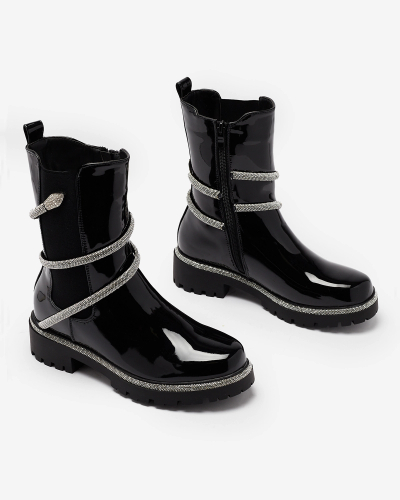 Royalfashion Juodi moteriški lakuoti batai su madingais papuošimais Frosty Glam