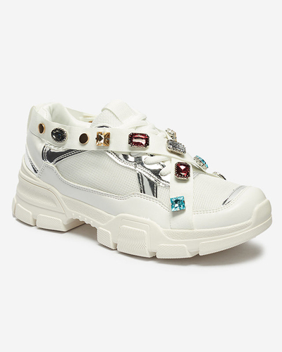 Baltos spalvos moteriški sportbačiai su storu padu „Jocasta“ - Avalynė