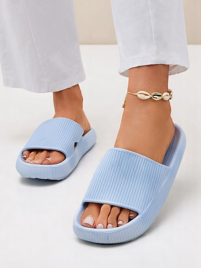 Royalfashion Женские резиновые шлепанцы Bree