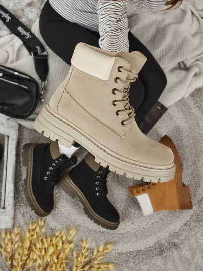 Moteriški aulinukai Avienne