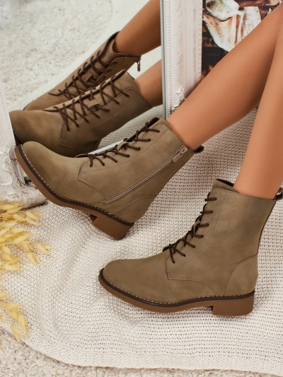 Матовые женские ботинки Treviline из экокожи на шнуровке