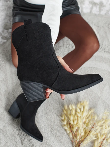 Moteriški eko zomšiniai kaubojiški batai Armelle