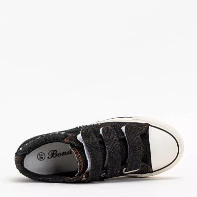 OUTLET Juodi moteriški sportbačiai ant pleišto Avenqa - Batai