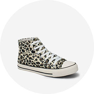 rudas || smėlio spalvos