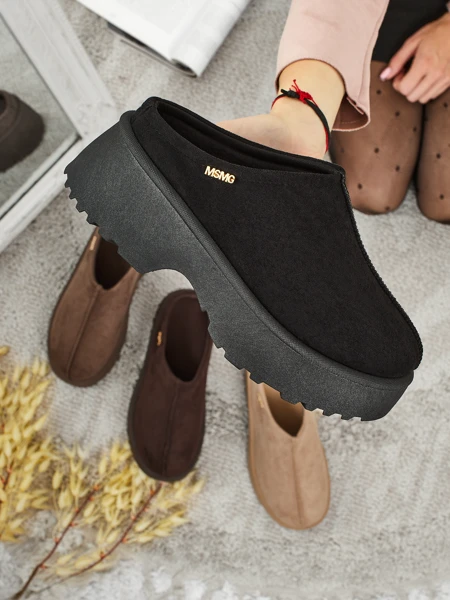 Trumpi moteriški a'la sniego batai su kailiuku Calindra