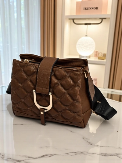 Сумка crossbody Aurelia со стежкой, элегантная, широкий ремешок коричневая