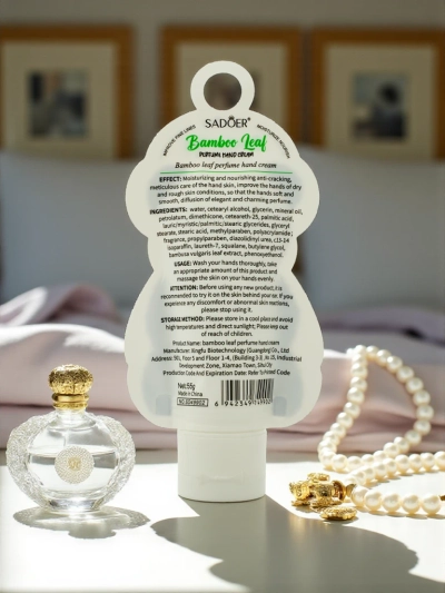Sadoer Bamboo Leaf rankų kremas 50 ml Panda pakuotėje – Aurelia Edition
