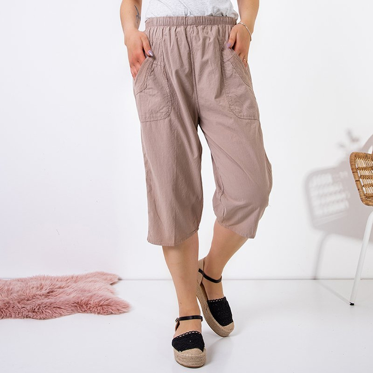 Moteriškos 3/4 tiesios, chaki spalvos PLUS SIZE spalvos kelnės - Drabužiai