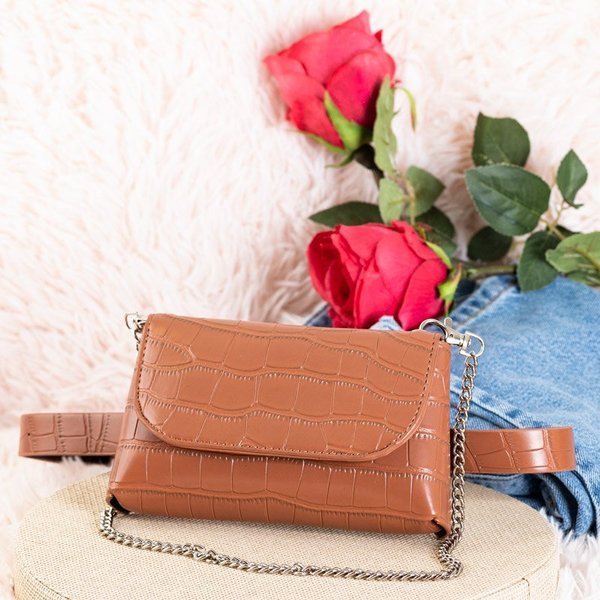 Damska torebka a'la skóra węża z marszczeniem - Torebki