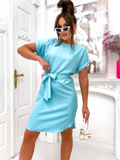 Royalfashion Moteriški suknelė su juosmeniu