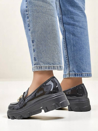 Royalfashion Лоферы из лаковой кожи для женщин с декором Черный бархат