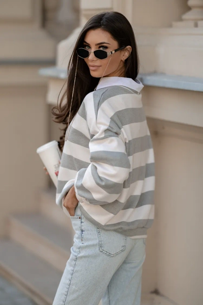 Royalfashion Тонкий женский свитер в полоску