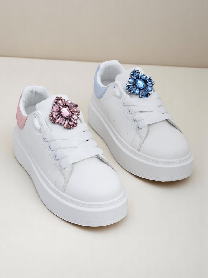 Aurelia Bianco – Белые женские кроссовки на платформе с гламурным украшением