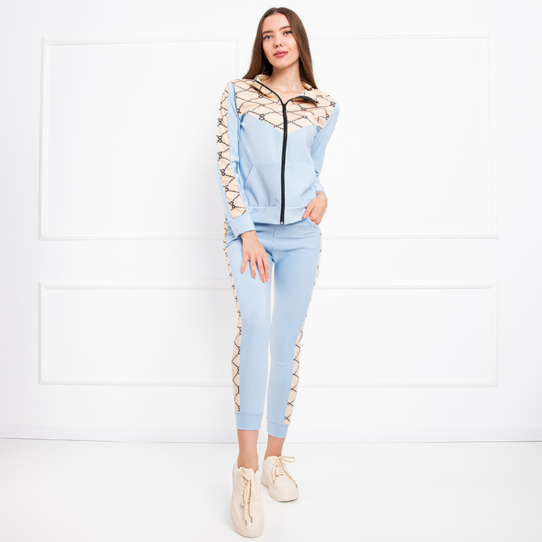 Mėlyno rašto sportinių kostiumų rinkinys - Drabužiai