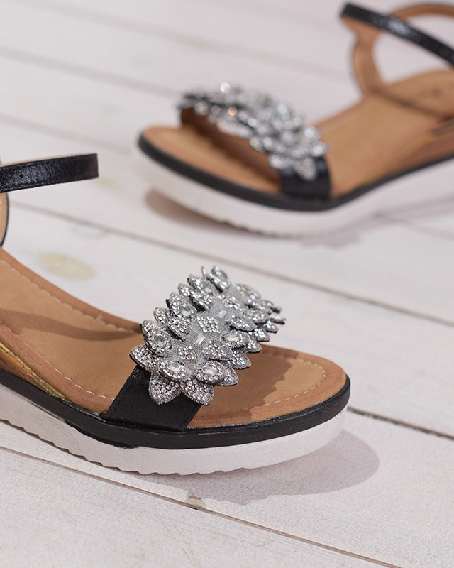 Juodos moteriškos pleištinės basutės su kubiniais cirkoniais Mafa- Footwear