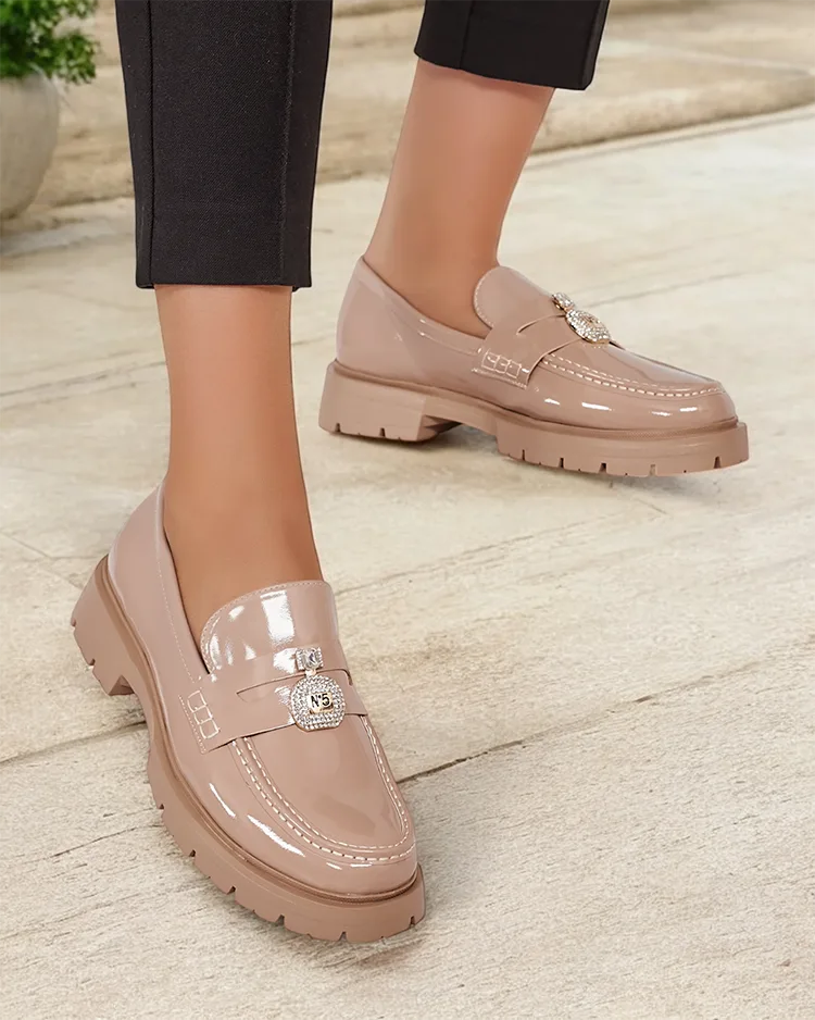 Royalfashion Женские лакированные мокасины Bemies