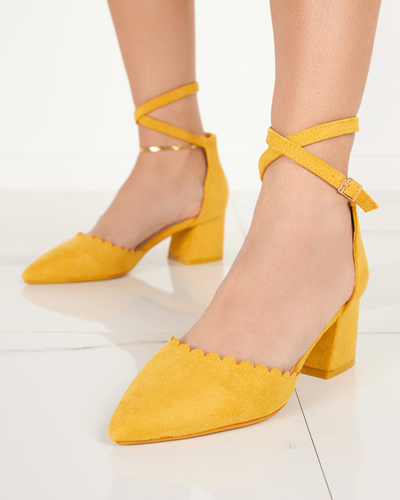 Garstytinės moteriškos zomšinės basutės ant stulpelio Ametis - Avalynė