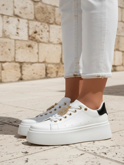 Royalfashion Спортивные женские кроссовки Kisoffi