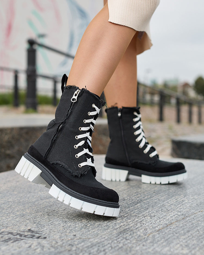 Royalfashion Juodi moteriški medžiaginiai batai Leccin