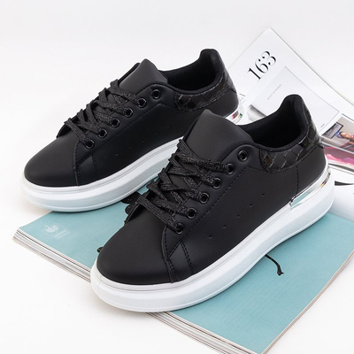 Juodi moteriški sportiniai bateliai Pamelia - Apranga