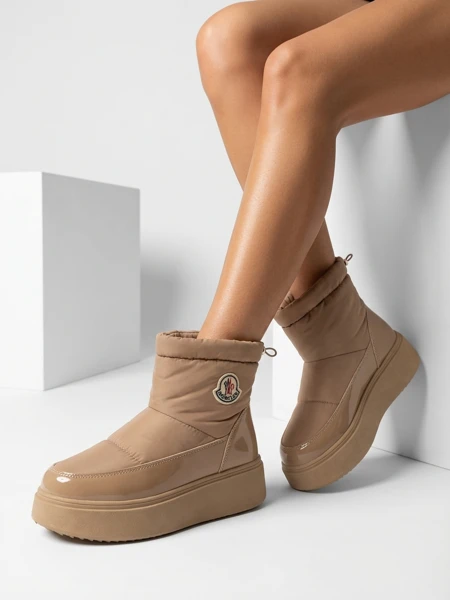 Royalfashion Женские сапоги-слипы коричневого цвета Ademra