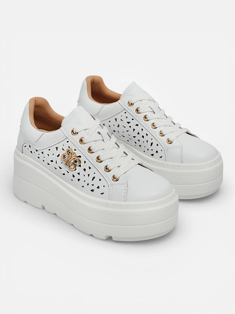 Ažūriniai moteriški sportiniai bateliai iš natūralios odos Atelle