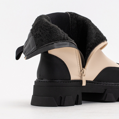 Бежевые женские сапоги на массивной подошве Rosidi