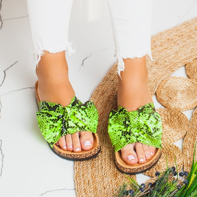 Zielone neonowe klapki a'la skóra węża Snake Skin - Obuwie