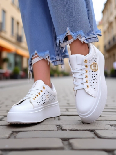 Aurelia Bianca – Białe Sneakersy Platforma Royalfashion Ecru