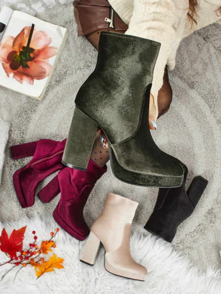 Botki damskie na słupku al'la Welur Miss