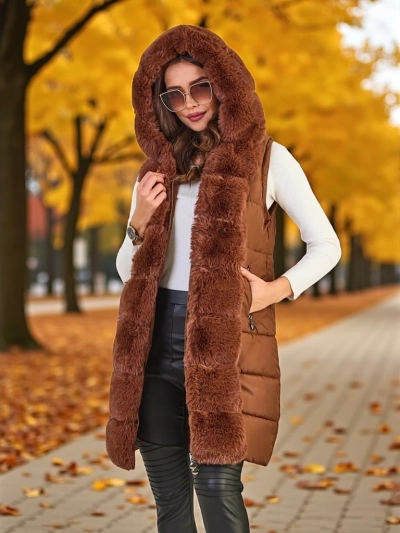 Женская куртка Royalfashion с отстёгивающимися рукавами