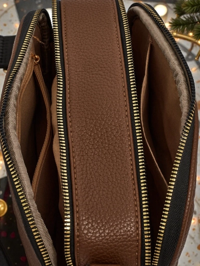 Dygsniuotas mažas moteriškas krepšys iš eko odos Connere