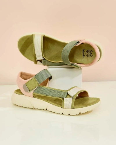 Royalfashion Женские спортивные сандалии Gusilna