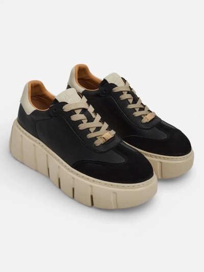 Sportiniai moteriški sportbačiai iš natūralios odos Taures