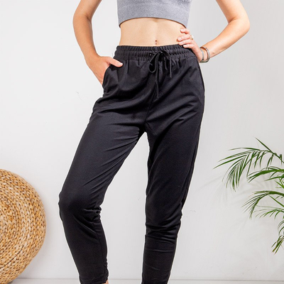 Женские черные прямые брюки 7/8 - Одежда