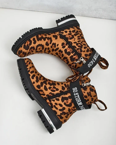 Royalfashion Сапоги из эко-замши с ремешком и молниями Redmisala