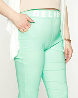 mėta || tamsiai žalia