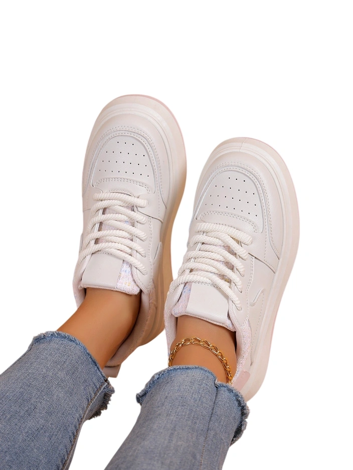 Royalfashion Спортивные женские кроссовки на платформе Lincidi