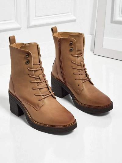 Женские ботинки Zeltra из экокожи на каблуке