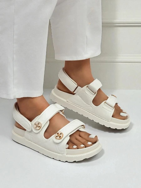 Royalfashion moteriškos basutės su storesniu padu Vivere