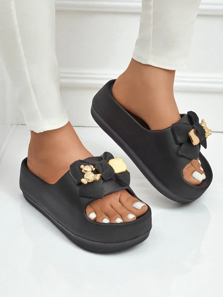 Royalfashion Moteriškos guminės šlepetės su dekoratyviniu kaspinu Alday