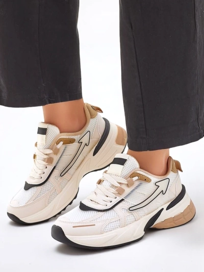 Женские спортивные кроссовки Royalfashion с толстой подошвой Beysa