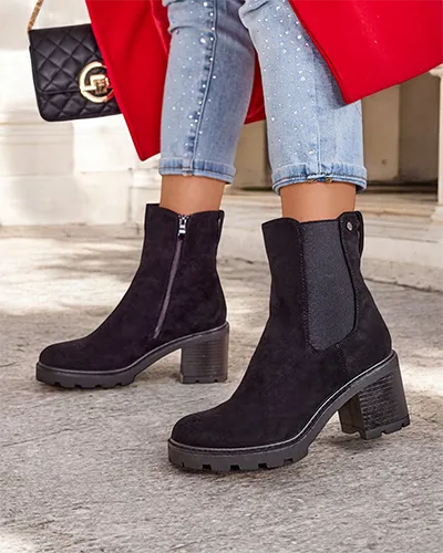 Karališkoji mada Eko-vilnos moteriški aulinukai ant strypo Weggis