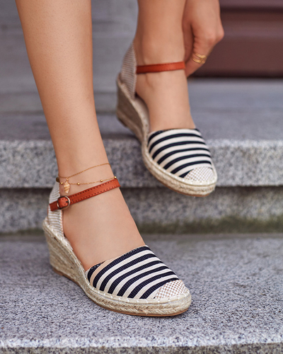 Moteriškos juodos espadrilės su juostelėmis ant Mecera pleišto - batai