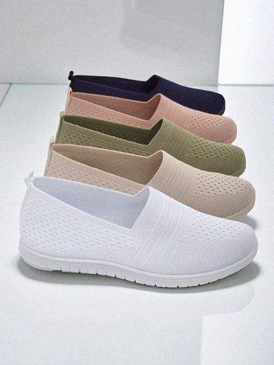 Białe baleriny Ariadne z oddychającej tkaniny