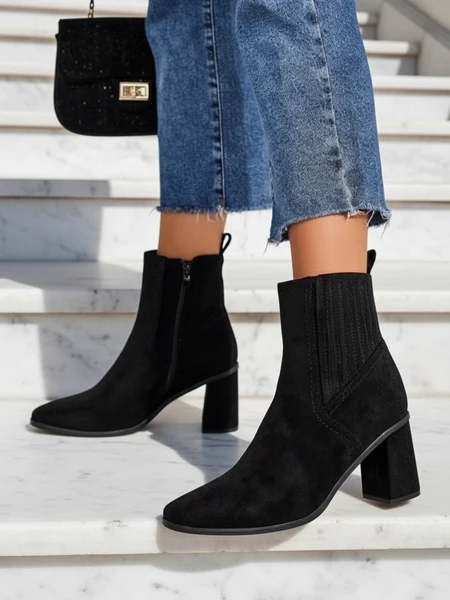 Royalfashion Moteriški batai Nomur