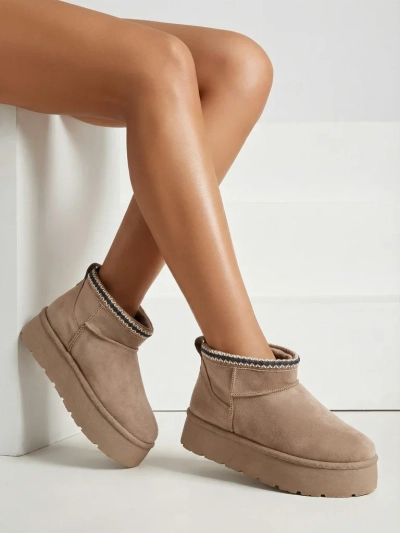 Royalfashion Женские короткие сапоги a'la snow boots Xoalla