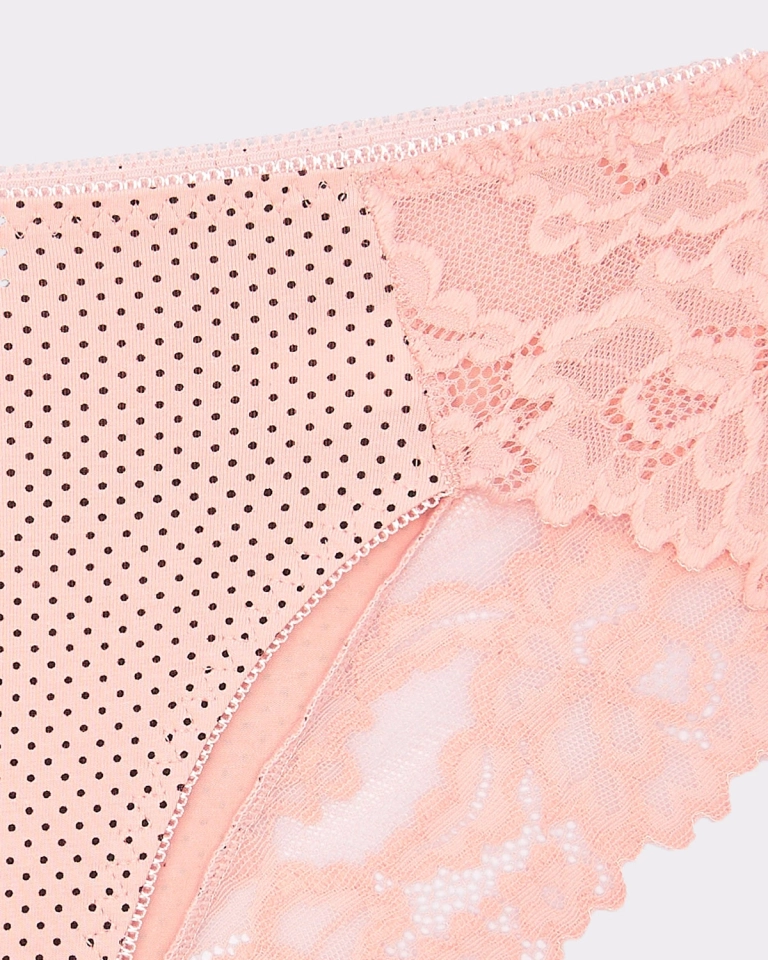 Rožinės moteriškos kelnaitės su taškuotu raštu - apatinis trikotažas